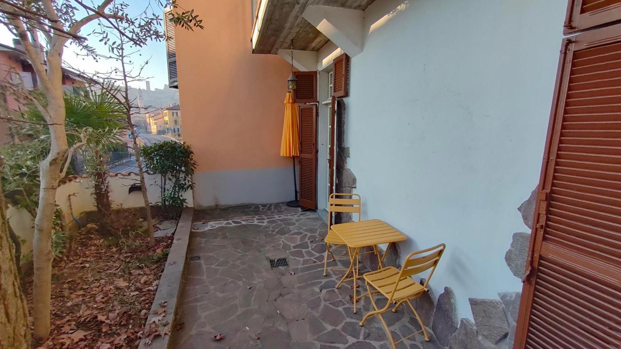 Nelly Bergamo Apartments Exterior photo